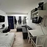 Studio Apartment In Airport Area