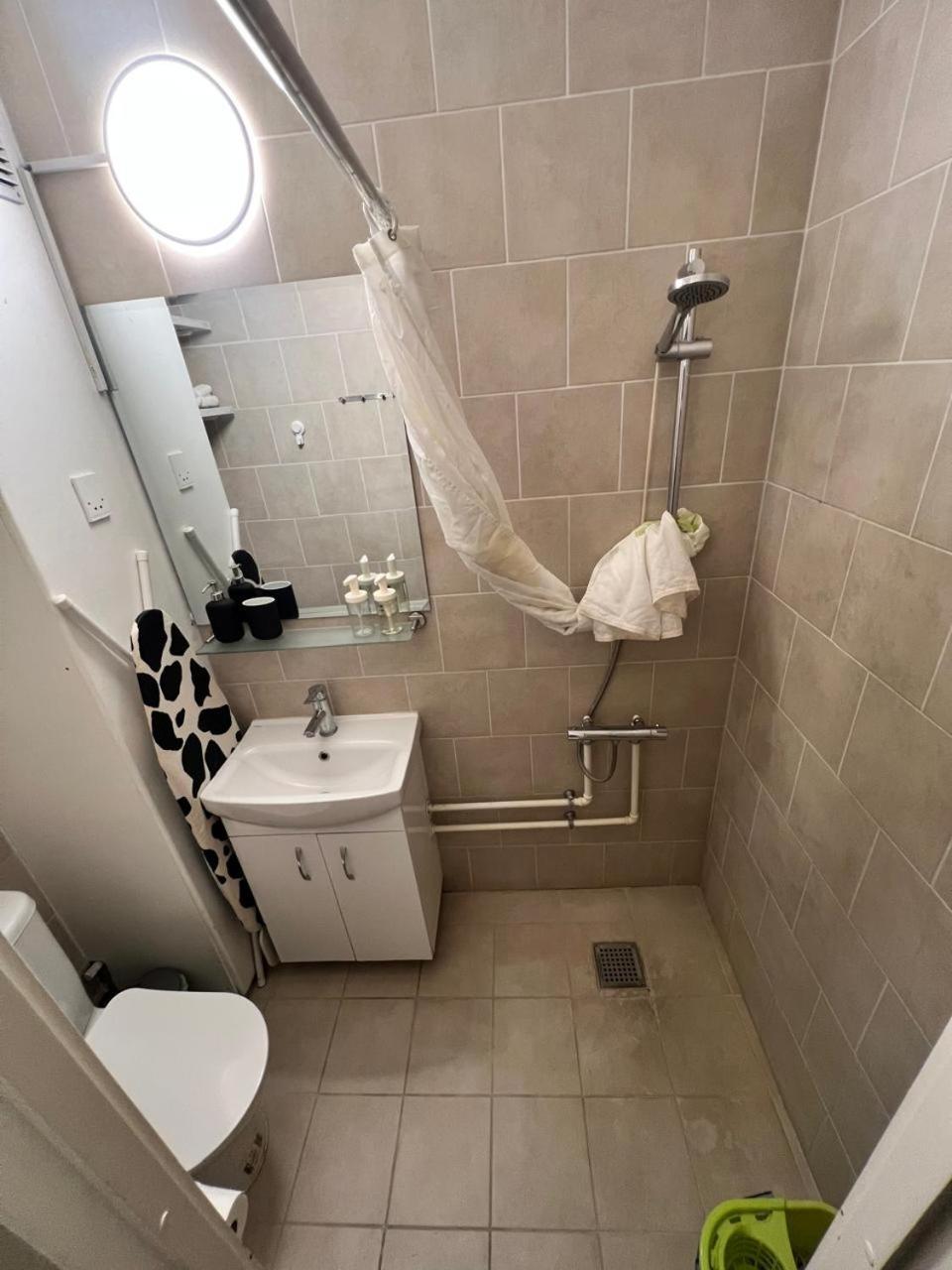 Apartment In Airport Area